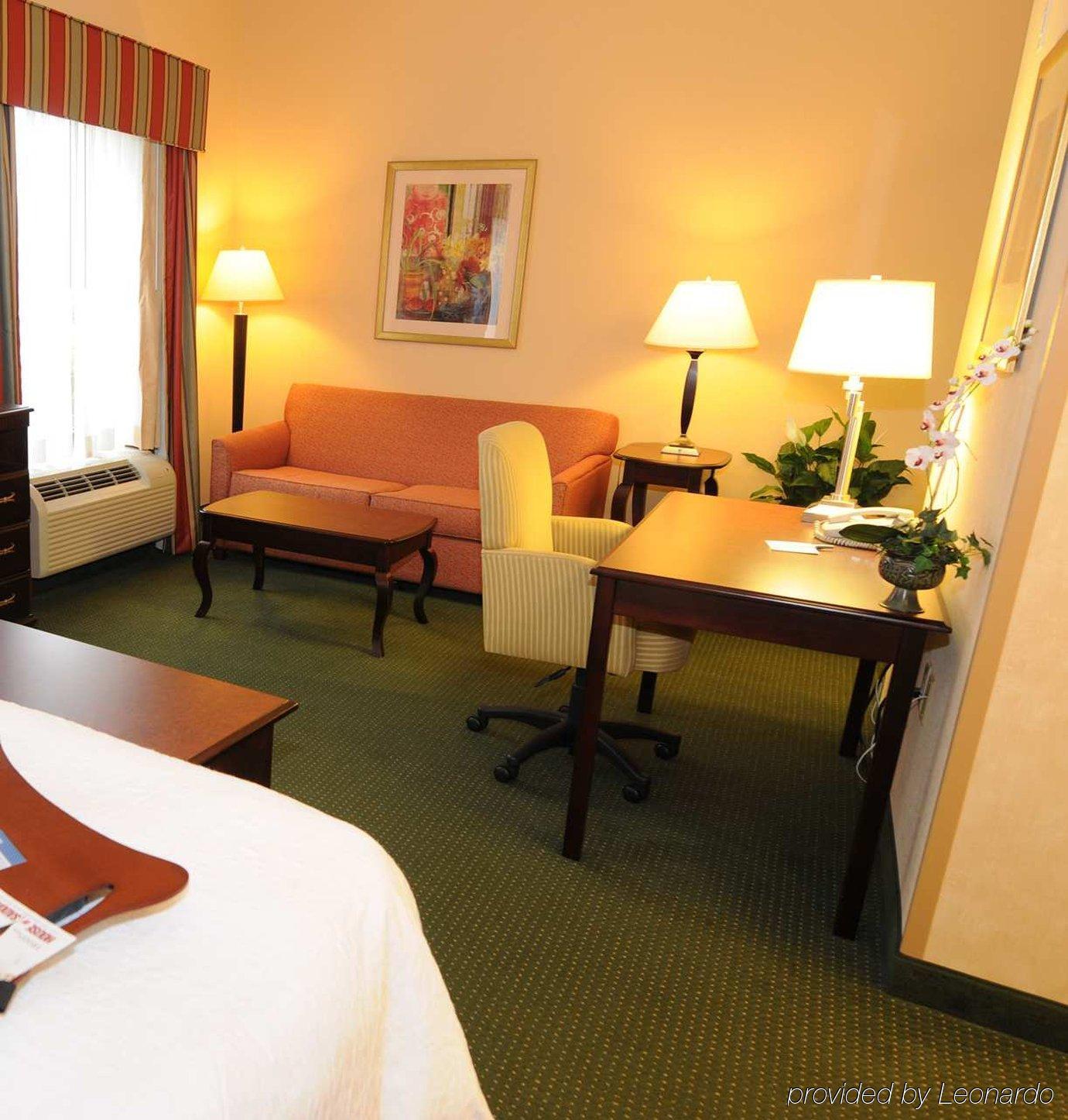Hampton Inn & Suites Pensacola I-10 N At University Town Plaza Chambre photo